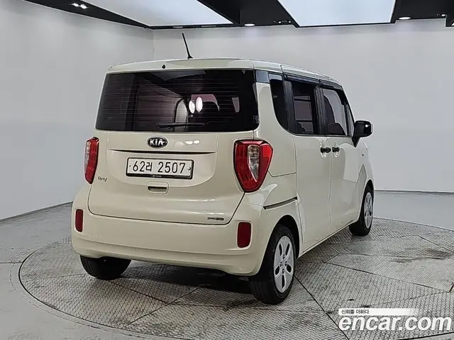 Kia Ray 2017 1.0 АКПП, миниатюра 4 Kia Ray 2017 1.0 АКПП, миниатюра 4