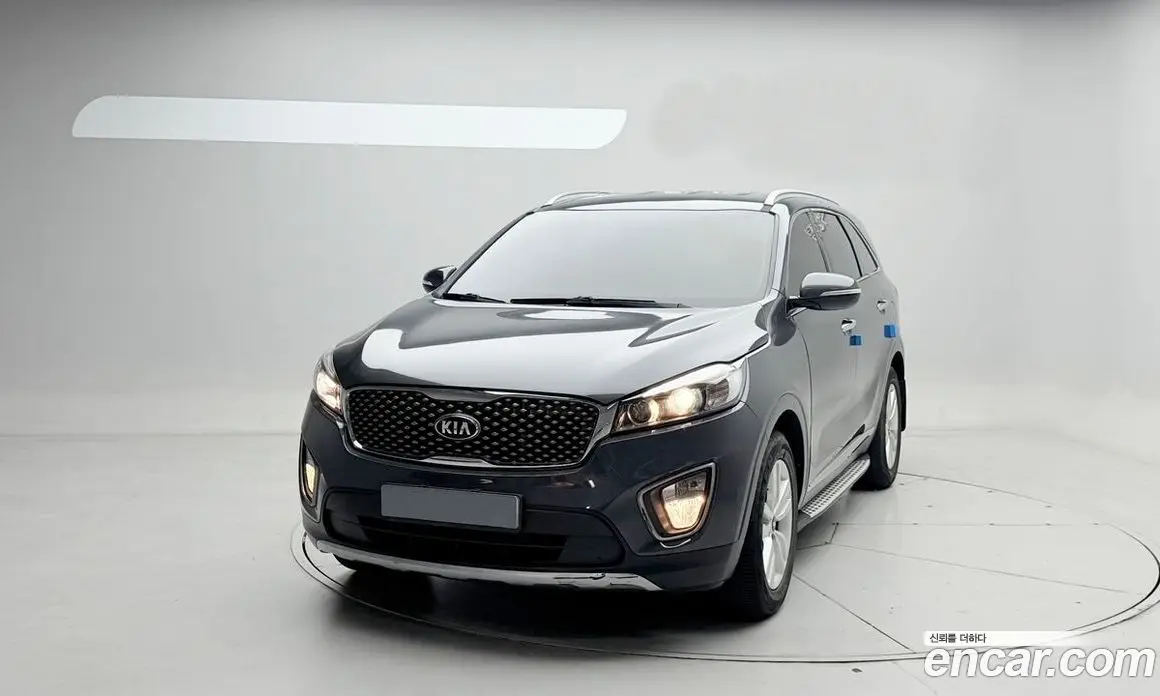 Kia Sorento 2016 2.0 АКПП, фото 1