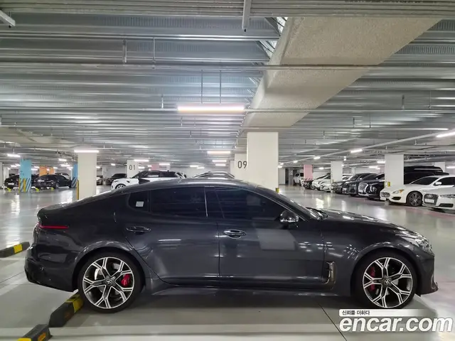 Kia Stinger 2018 3.3 АКПП, миниатюра 4