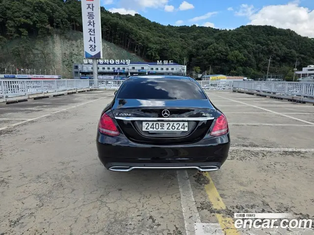 Mercedes-Benz C-Class 2016 2.1 АКПП, миниатюра 3 Mercedes-Benz C-Class 2016 2.1 АКПП, миниатюра 3