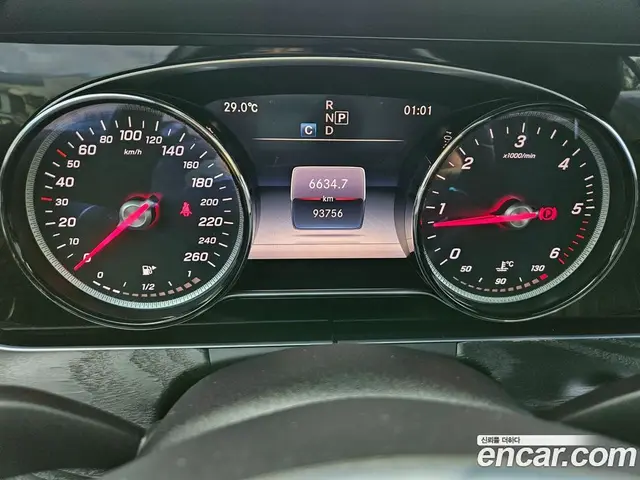 Mercedes-Benz E-Class 2018 1.9 АКПП, миниатюра 8 Mercedes-Benz E-Class 2018 1.9 АКПП, миниатюра 8