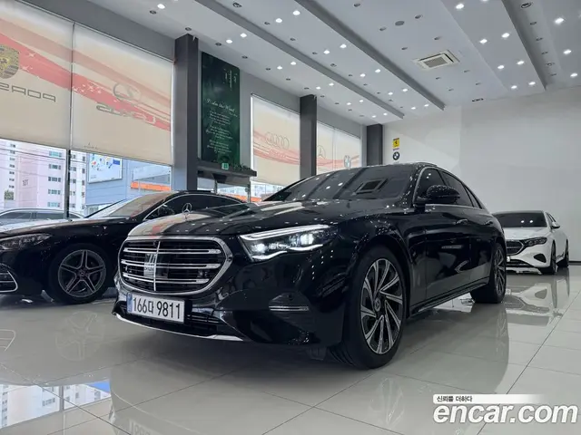 Mercedes-Benz E-Class, 2025, 16 780 км