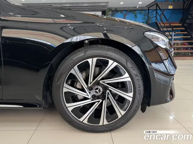 Mercedes-Benz E-Class 2025 2.0 АКПП, миниатюра 5