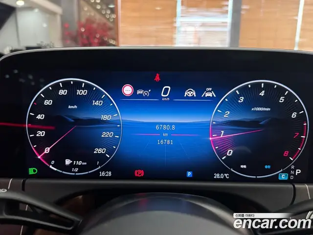 Mercedes-Benz E-Class 2025 2.0 АКПП, миниатюра 7