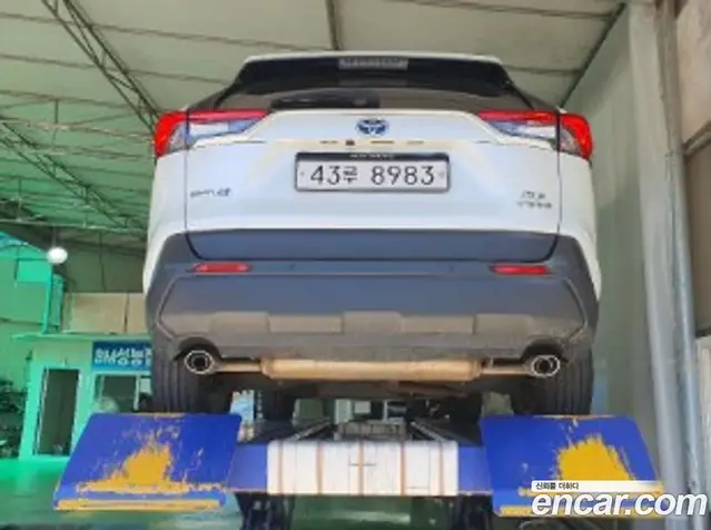 Toyota RAV4 2020 2.5 АКПП, миниатюра 2 Toyota RAV4 2020 2.5 АКПП, миниатюра 2