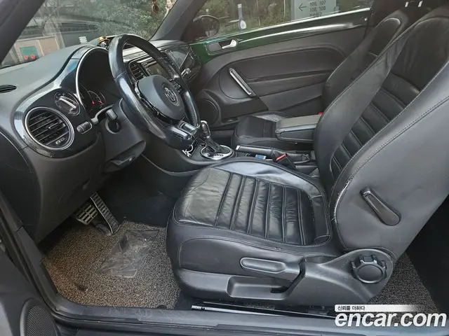 Volkswagen Beetle 2013 2.0 АКПП, миниатюра 9 Volkswagen Beetle 2013 2.0 АКПП, миниатюра 9