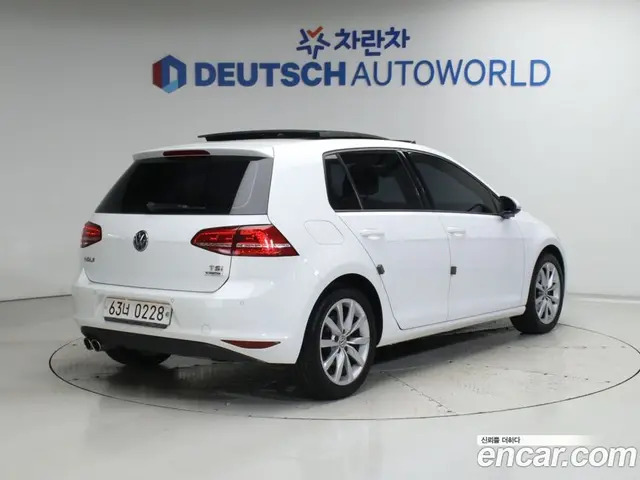 Volkswagen Golf 2015 1.4 АКПП, миниатюра 3