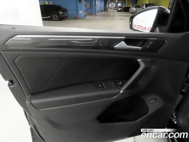 Volkswagen Tiguan 2018 2.0 АКПП, миниатюра 12