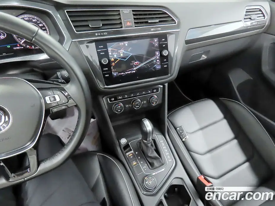 Volkswagen Tiguan 2018 2.0 АКПП, фото 18 Volkswagen Tiguan 2018 2.0 АКПП, фото 18