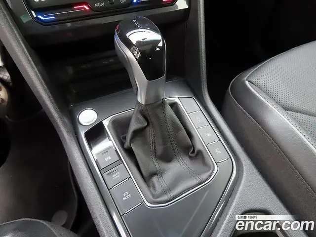 Volkswagen Tiguan 2023 2.0 АКПП, миниатюра 11
