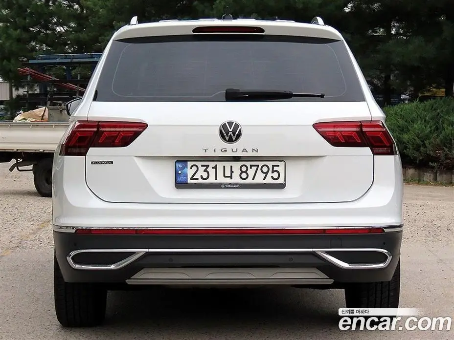 Volkswagen Tiguan 2023 2.0 АКПП, фото 4