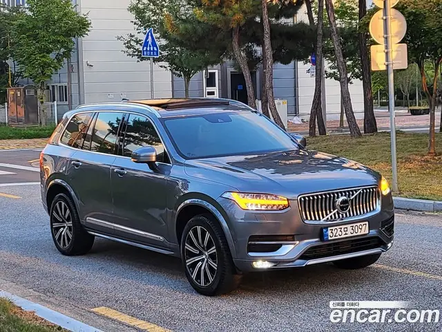 Volvo XC90 2020 2.0 АКПП, миниатюра 2