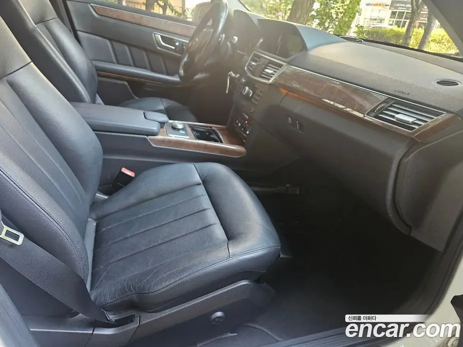 Mercedes-Benz E-Class 2012 3.5 АКПП, фото 11