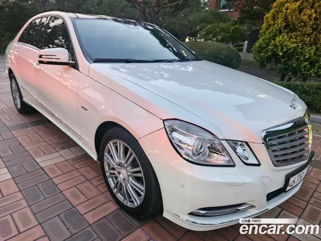 Mercedes-Benz E-Class 2012 3.5 АКПП, миниатюра 3