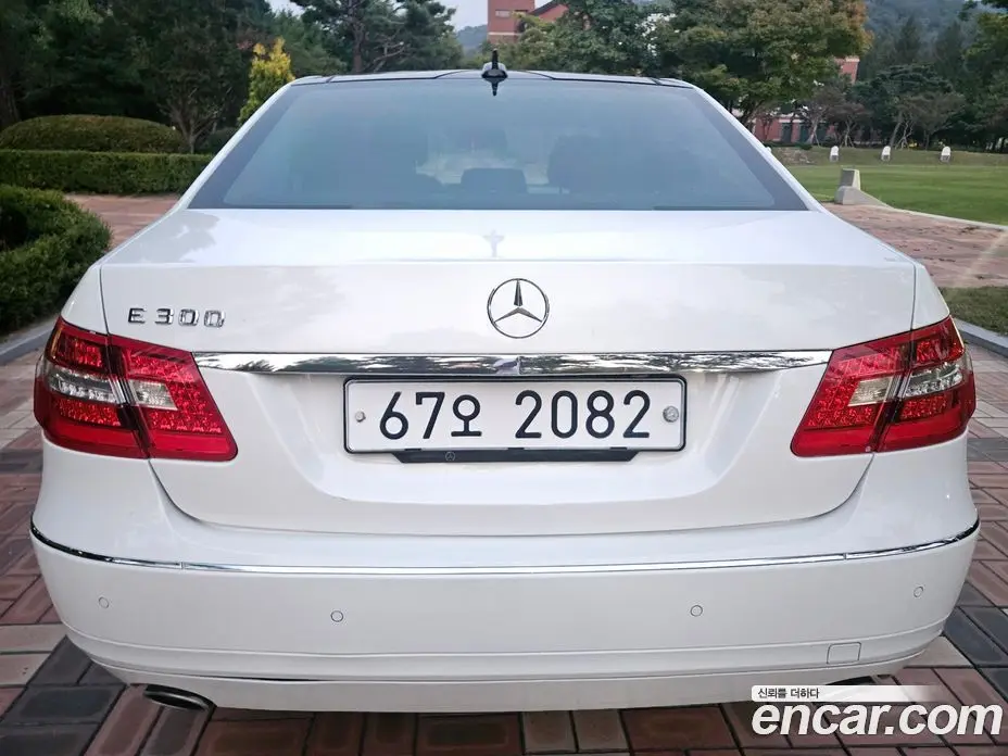 Mercedes-Benz E-Class 2012 3.5 АКПП, фото 5