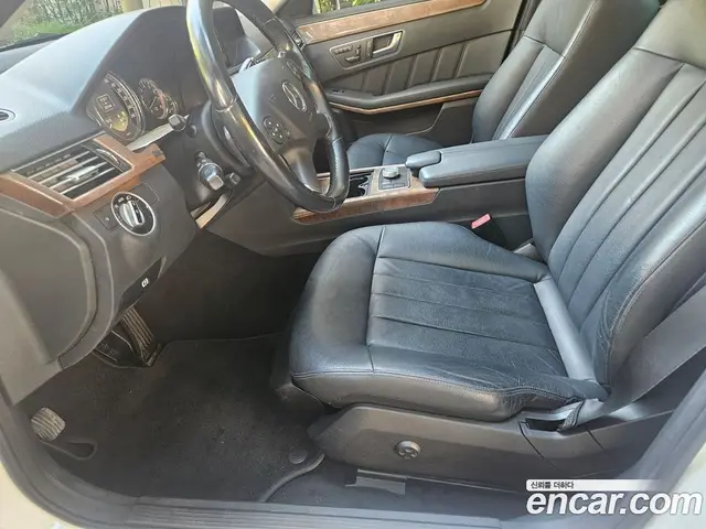 Mercedes-Benz E-Class 2012 3.5 АКПП, миниатюра 8