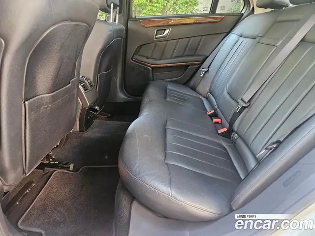 Mercedes-Benz E-Class 2012 3.5 АКПП, миниатюра 9