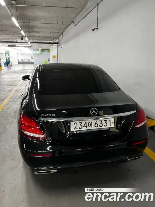 Mercedes-Benz E-Class 2019 2.0 АКПП, миниатюра 2