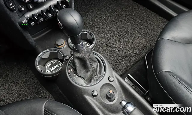 Mini Cooper Convertible 2011 1.6 АКПП, миниатюра 9