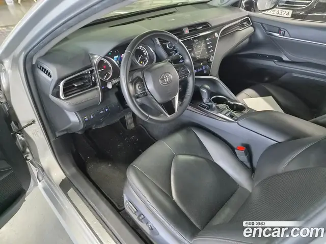 Toyota Camry 2018 2.5 вариатор, миниатюра 11