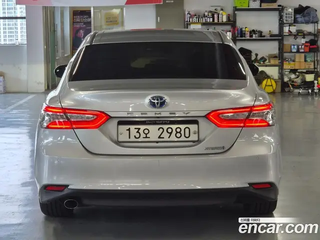 Toyota Camry 2018 2.5 вариатор, миниатюра 4