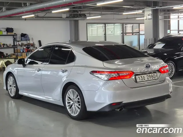 Toyota Camry 2018 2.5 вариатор, миниатюра 5
