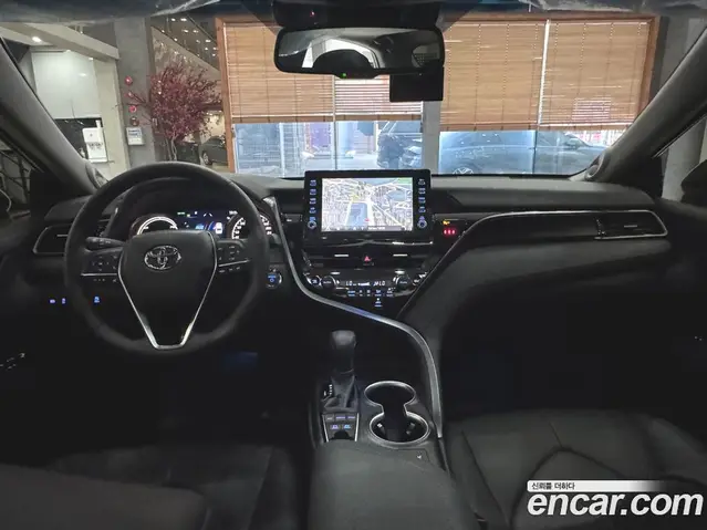 Toyota Camry 2024 2.5 АКПП, миниатюра 7
