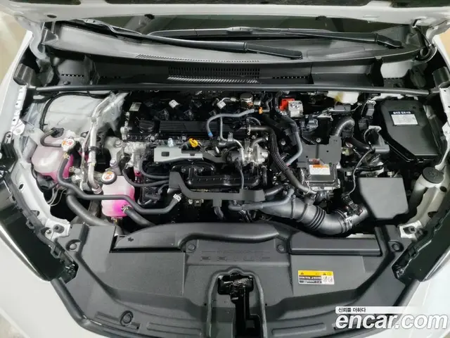 Toyota Prius 2025 2.0 АКПП, миниатюра 9 Toyota Prius 2025 2.0 АКПП, миниатюра 9