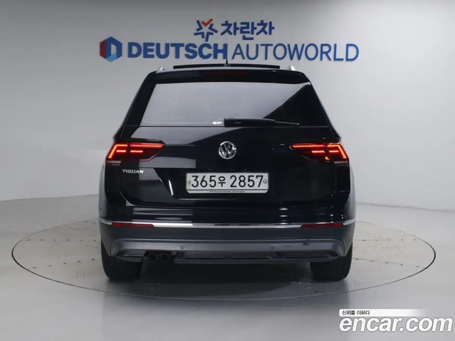 Volkswagen Tiguan 2020 2.0 АКПП, фото 5