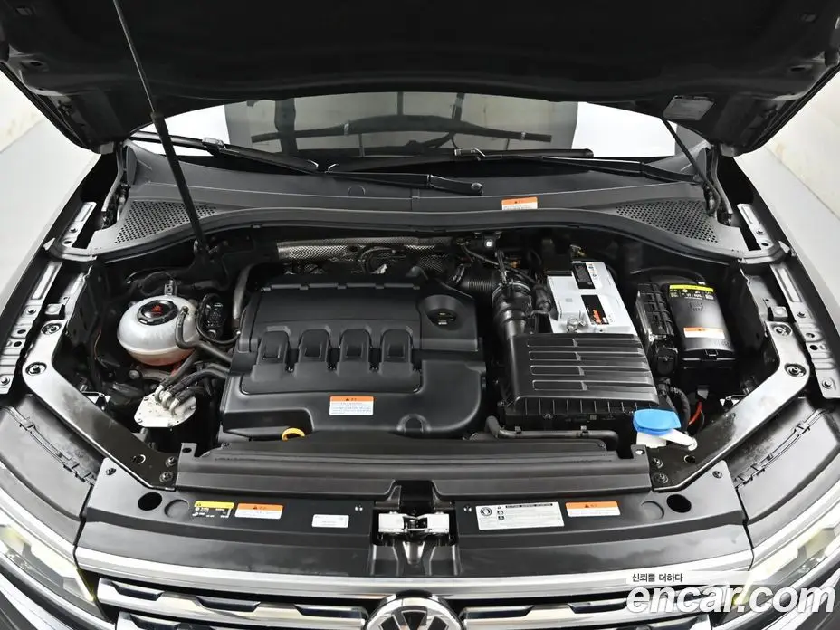 Volkswagen Tiguan 2020 2.0 АКПП, фото 6