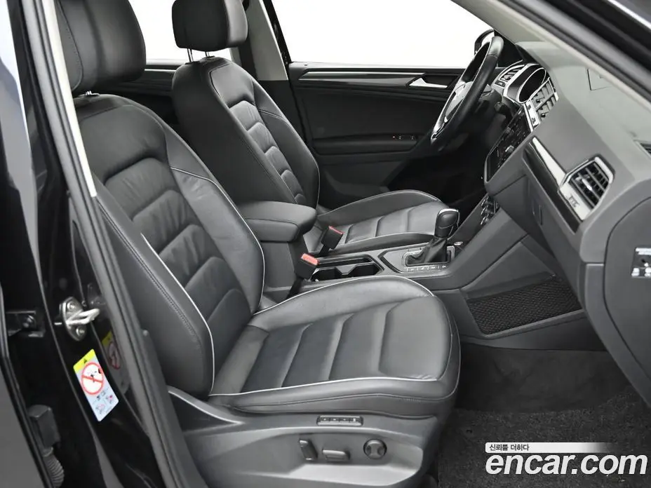 Volkswagen Tiguan 2020 2.0 АКПП, фото 10
