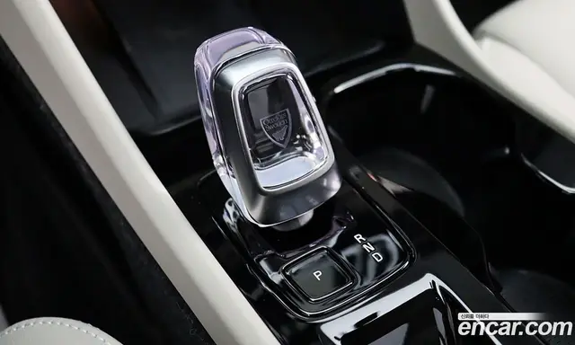 Volvo XC40 2025 2.0 АКПП, миниатюра 12