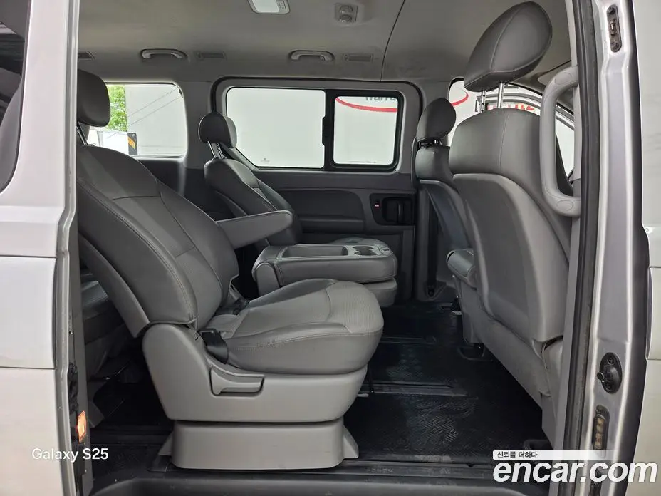 Hyundai Starex 2011 2.5 АКПП, фото 17 Hyundai Starex 2011 2.5 АКПП, фото 17