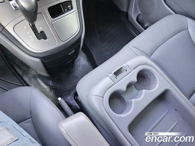 Hyundai Starex 2016 2.5 АКПП, миниатюра 12
