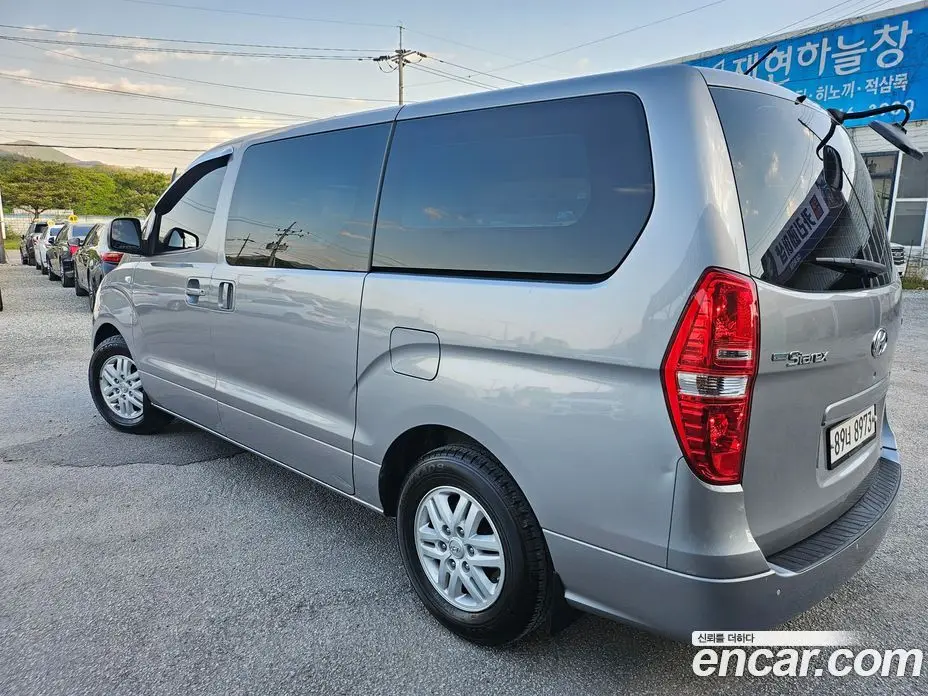 Hyundai Starex 2016 2.5 АКПП, фото 5 Hyundai Starex 2016 2.5 АКПП, фото 5