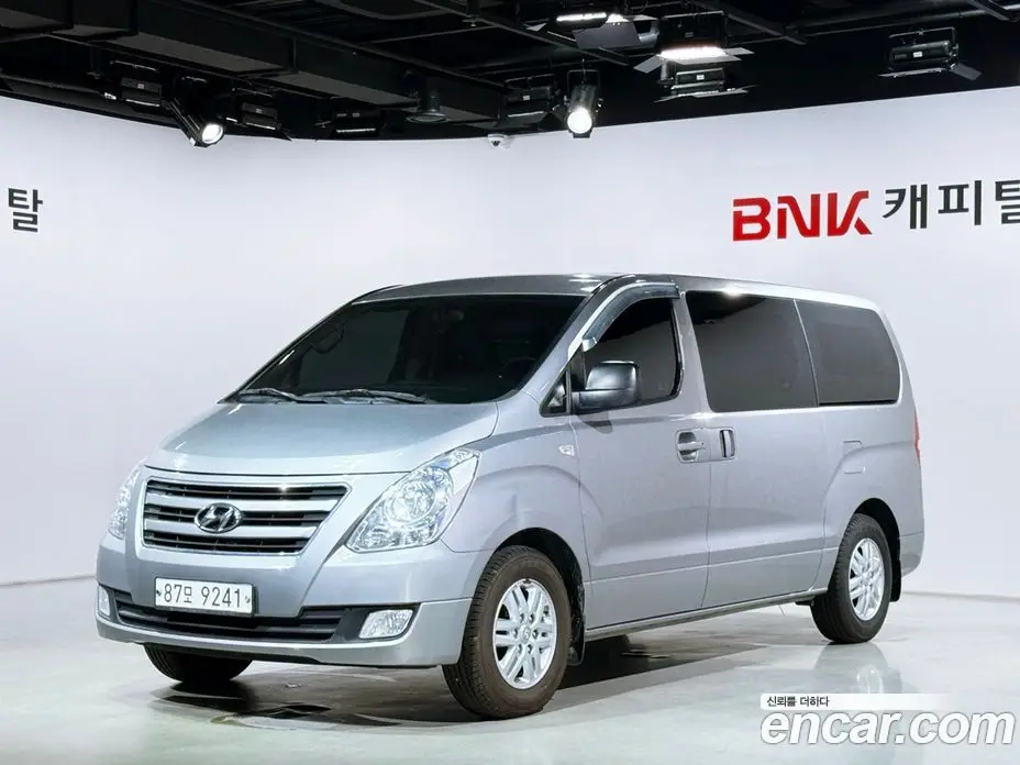 Hyundai Starex 2016 2.5 АКПП, фото 1 Hyundai Starex 2016 2.5 АКПП, фото 1