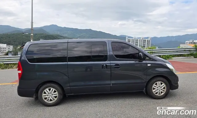 Hyundai Starex 2017 2.5 АКПП, миниатюра 6 Hyundai Starex 2017 2.5 АКПП, миниатюра 6