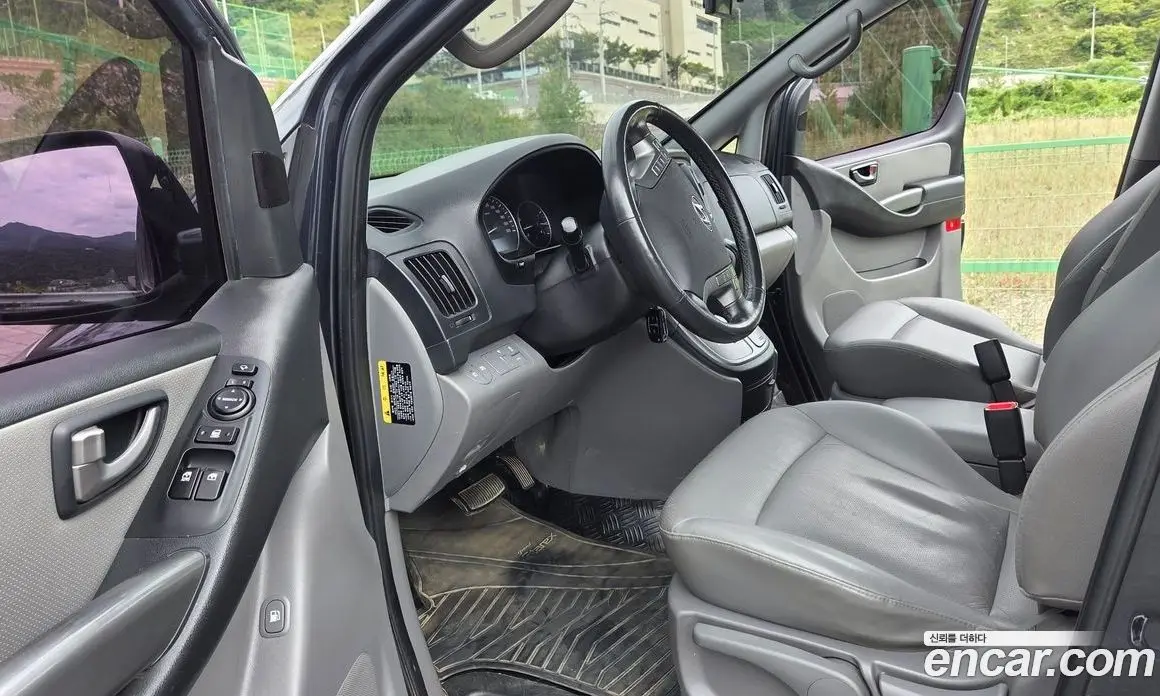 Hyundai Starex 2017 2.5 АКПП, фото 10 Hyundai Starex 2017 2.5 АКПП, фото 10