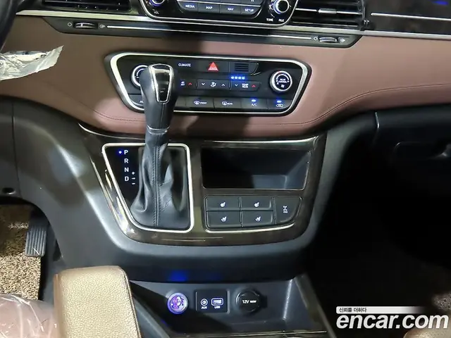 Hyundai Starex 2018 2.5 АКПП, миниатюра 12
