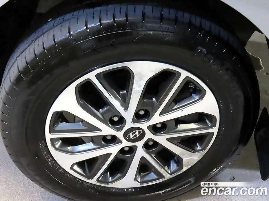 Hyundai Starex 2018 2.5 АКПП, фото 20 Hyundai Starex 2018 2.5 АКПП, фото 20