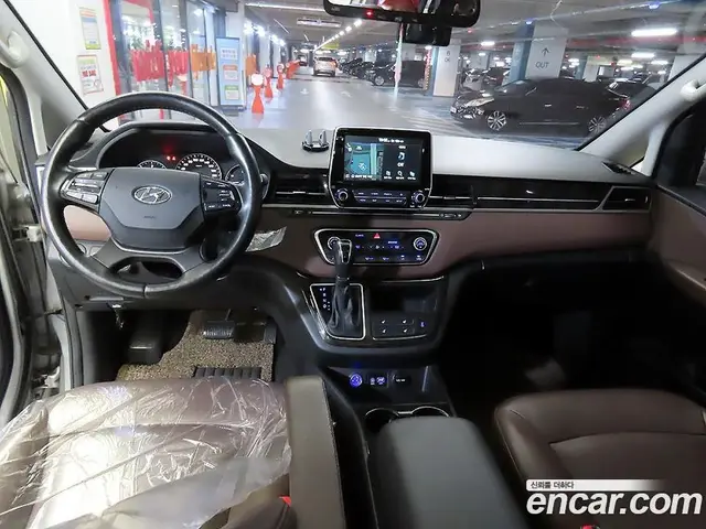Hyundai Starex 2018 2.5 АКПП, миниатюра 10 Hyundai Starex 2018 2.5 АКПП, миниатюра 10