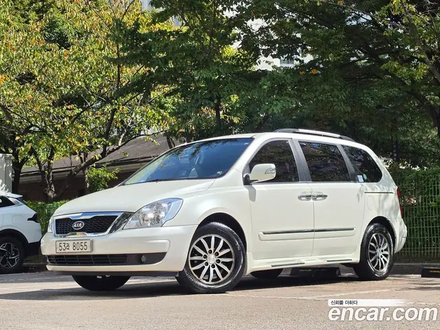 Kia Carnival, 2010, 85 430 км