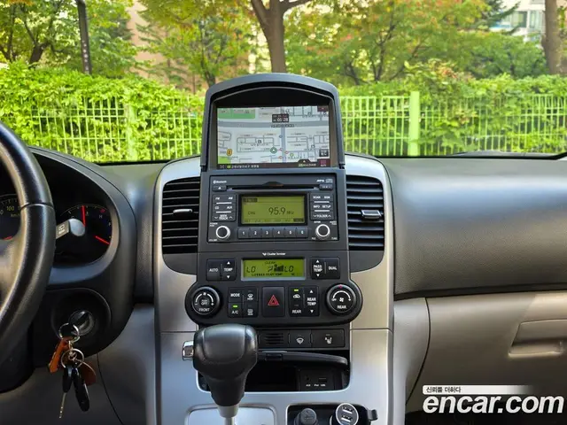 Kia Carnival 2010 2.2 АКПП, миниатюра 7