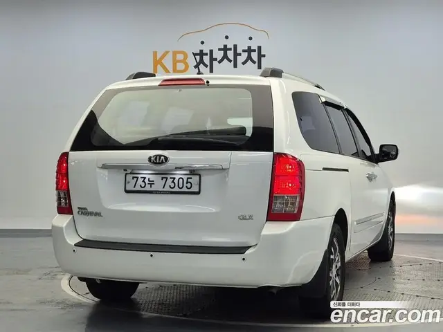 Kia Carnival 2013 2.2 АКПП, миниатюра 3 Kia Carnival 2013 2.2 АКПП, миниатюра 3