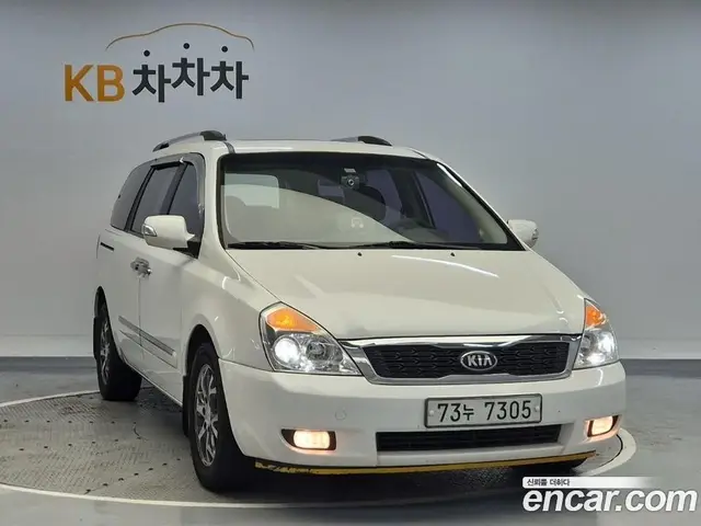 Kia Carnival 2013 2.2 АКПП, миниатюра 4 Kia Carnival 2013 2.2 АКПП, миниатюра 4