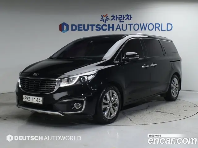 Kia Carnival, 2018, 251 115 км