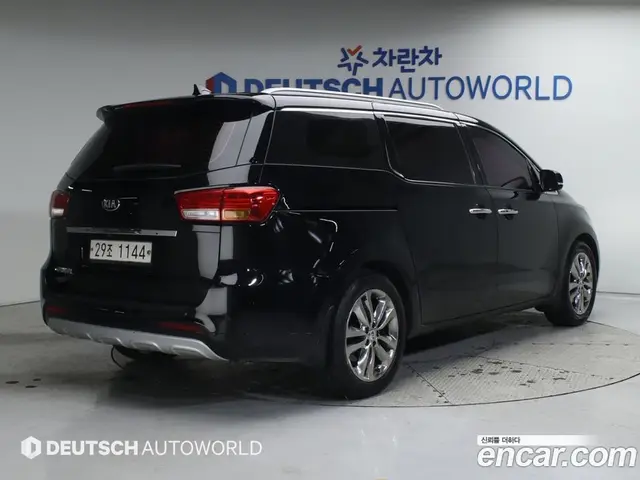 Kia Carnival 2018 2.2 АКПП, миниатюра 2 Kia Carnival 2018 2.2 АКПП, миниатюра 2