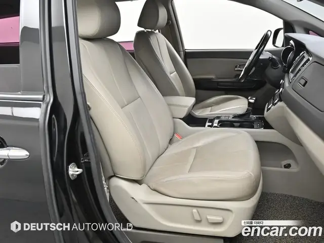 Kia Carnival 2018 2.2 АКПП, миниатюра 10 Kia Carnival 2018 2.2 АКПП, миниатюра 10