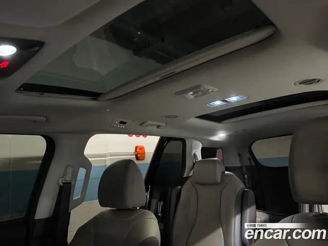 Kia Carnival 2025 2.2 АКПП, миниатюра 8 Kia Carnival 2025 2.2 АКПП, миниатюра 8