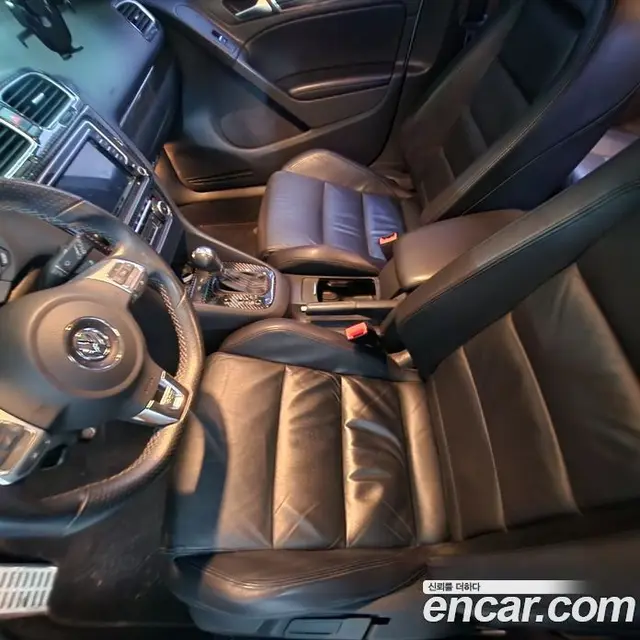 Volkswagen Golf 2010 2.0 АКПП, миниатюра 6 Volkswagen Golf 2010 2.0 АКПП, миниатюра 6
